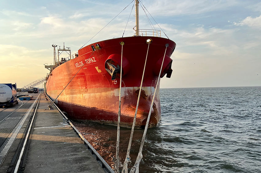 Hafenagentur-Schifffahrtsagentur-Kiel-Emden-Wilhelmshaven-Hamburg-HAHN-Shipping-GmbH